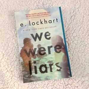 Book - We were liars
